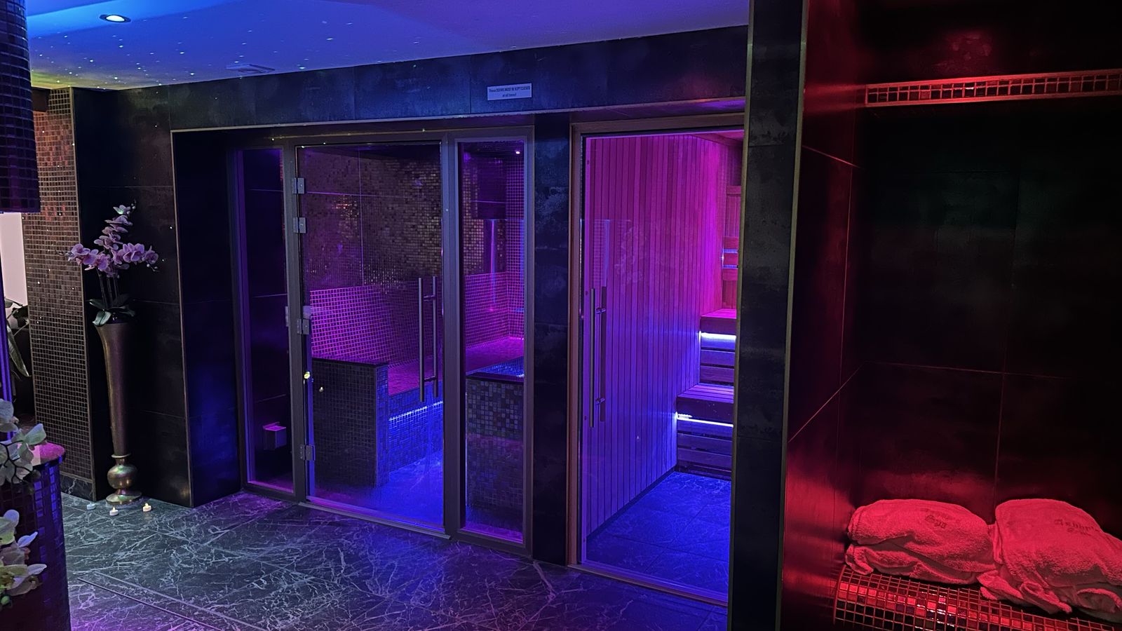 Ashbys Day Spa - photo 1