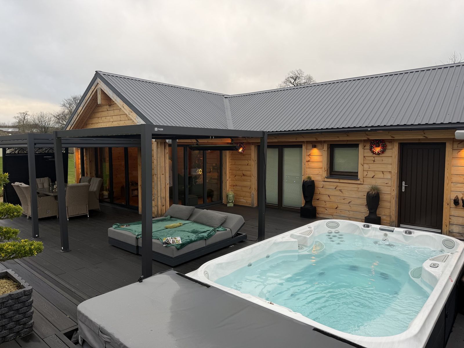 Beckside Spa Retreat - photo 3