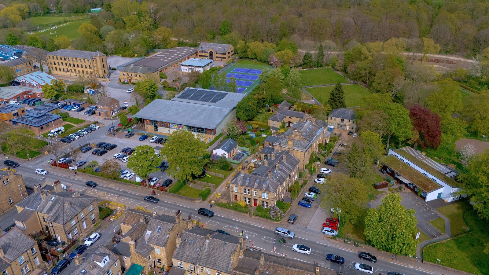 Brighouse Fitness Centre - photo 1