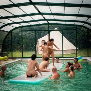 British Naturism: Sunfolk - photo 2