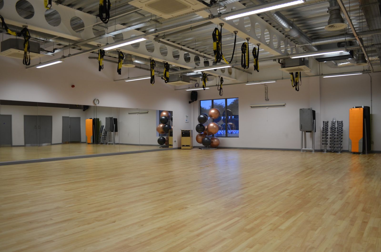 Charlton Lido and Lifestyle Club - photo 3