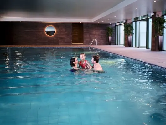 David Lloyd Knowsley - photo 2