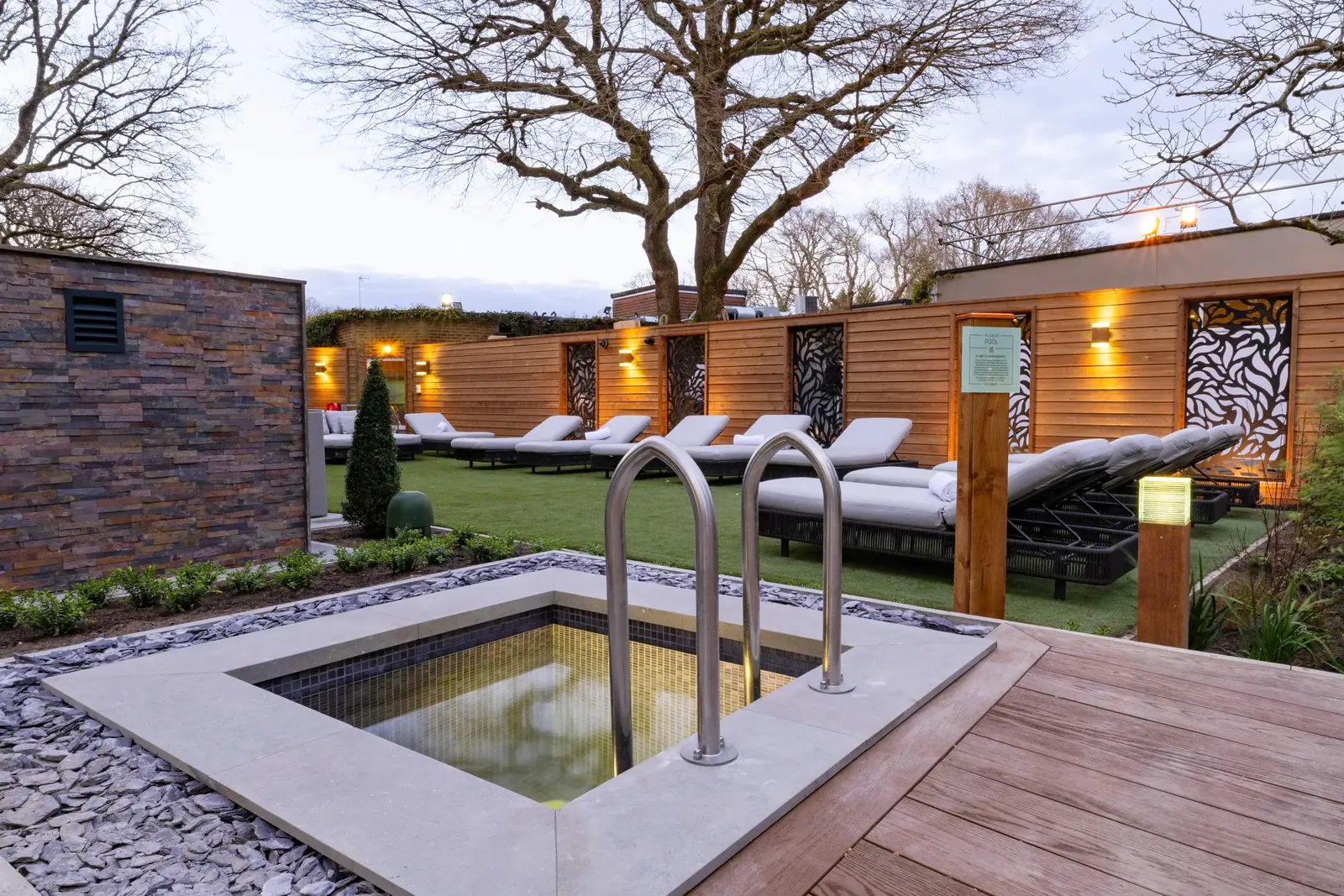 David Lloyd Wickwoods - photo 1