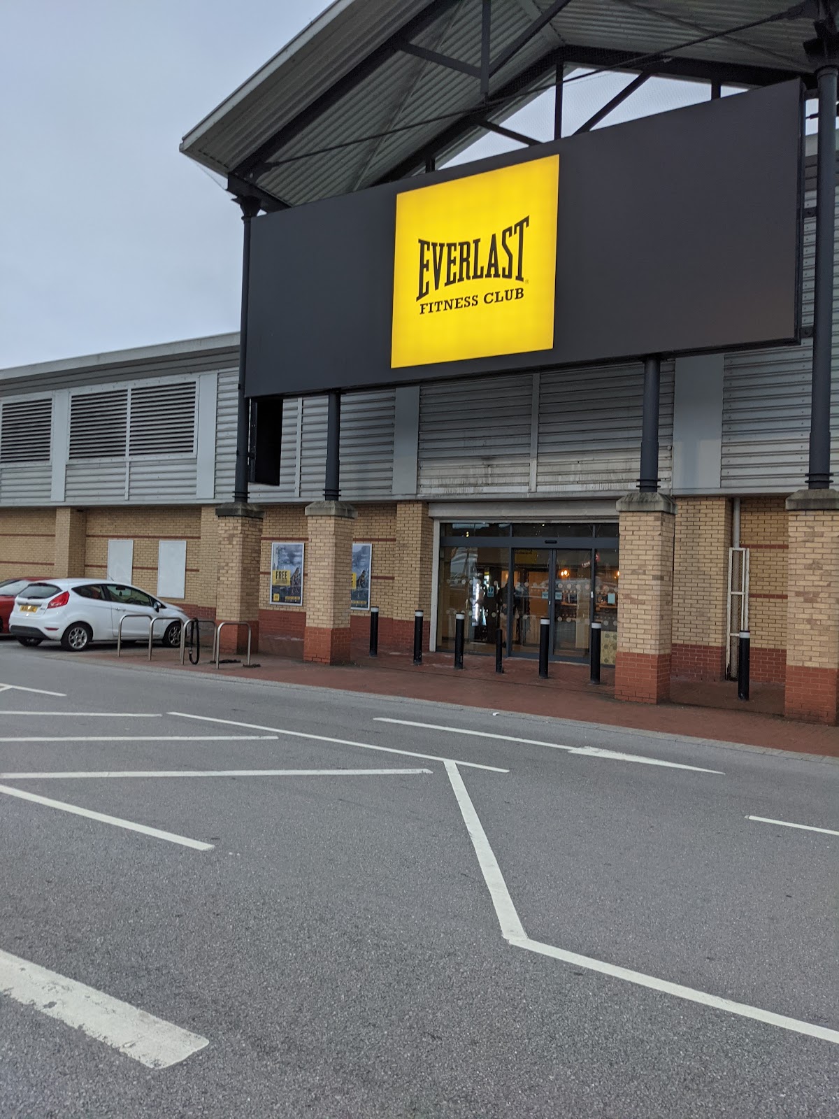 Everlast Gyms - Leigh — photo 2