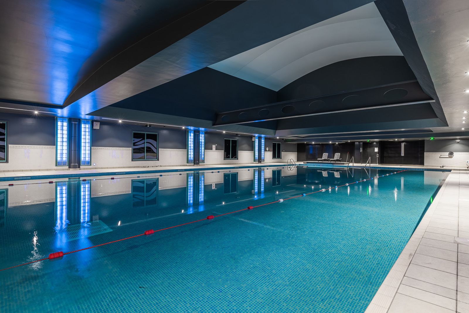 Everlast Gyms - Oldham - photo 1