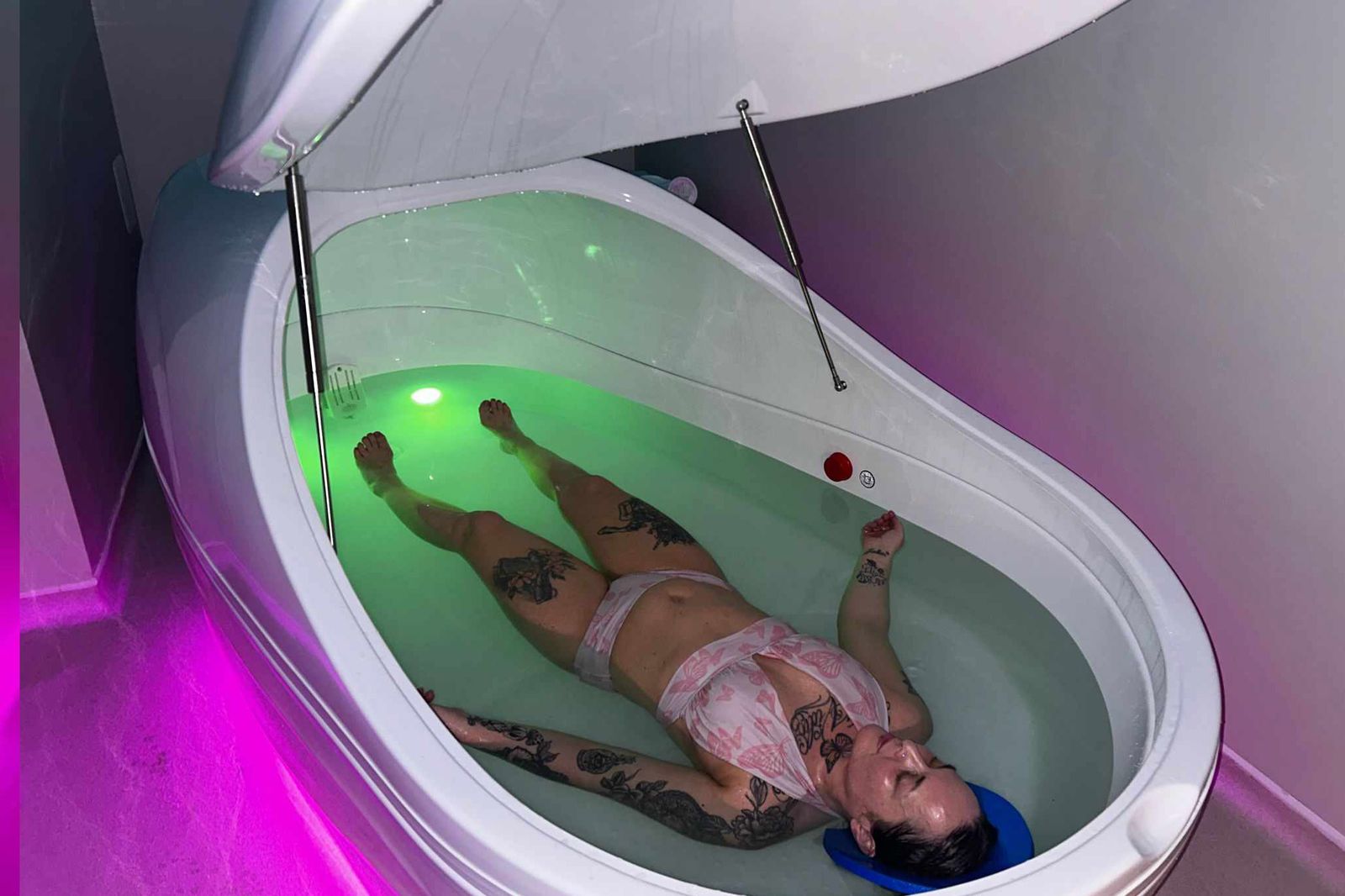 Floatlife Woolton, Floatation Spa & Sauna. - photo 3