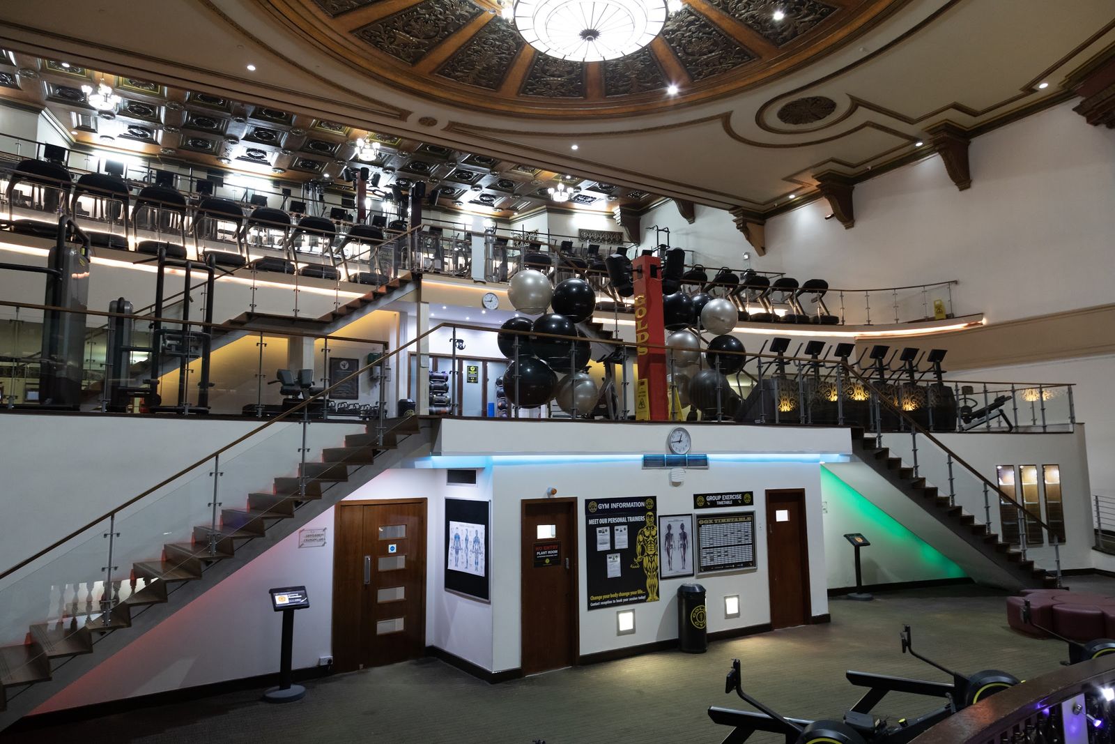 Gold's Gym - Harrow - photo 2