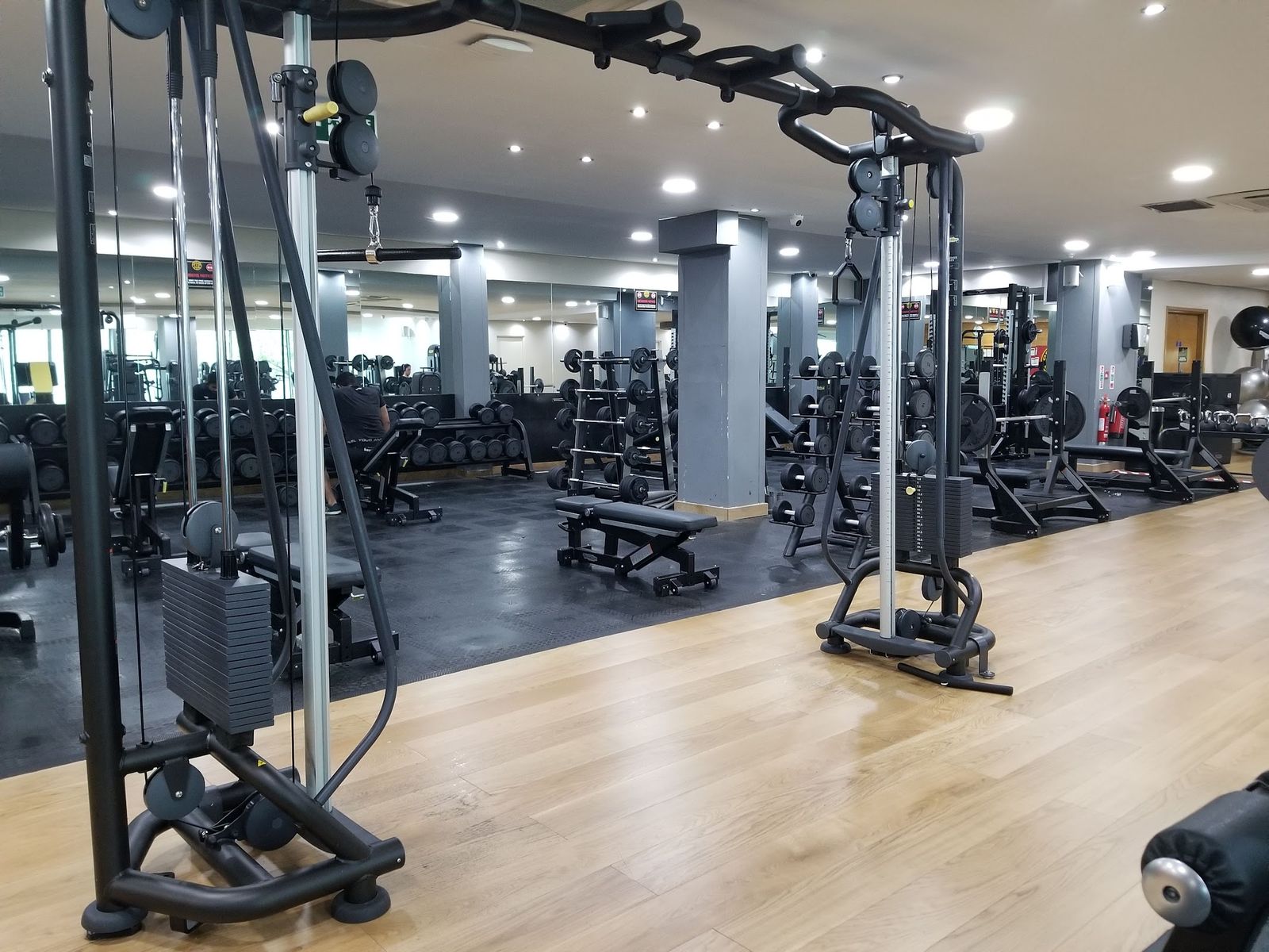 Gold's Gym - Hounslow - photo 3