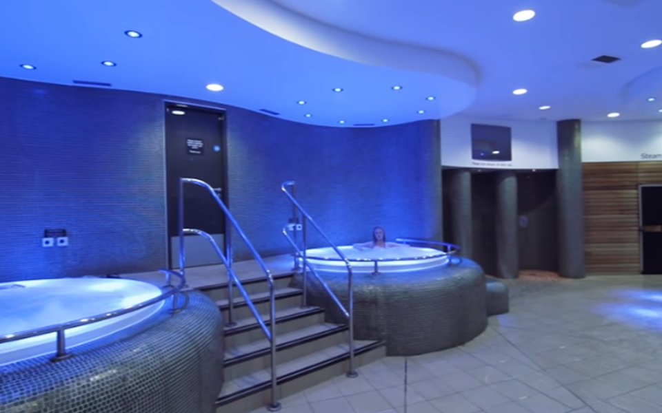 Harlow Leisurezone - photo 1