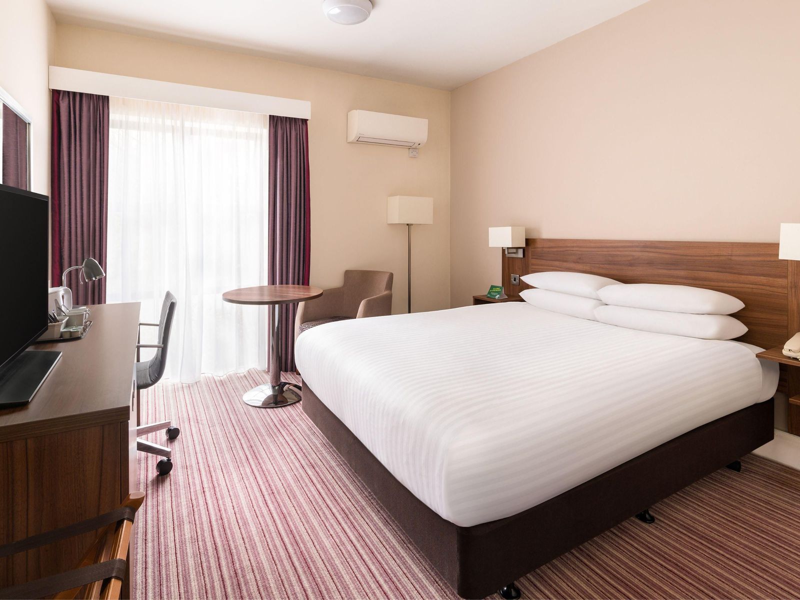 Holiday Inn Rotherham-Sheffield M1,JCT.33 by IHG - photo 2