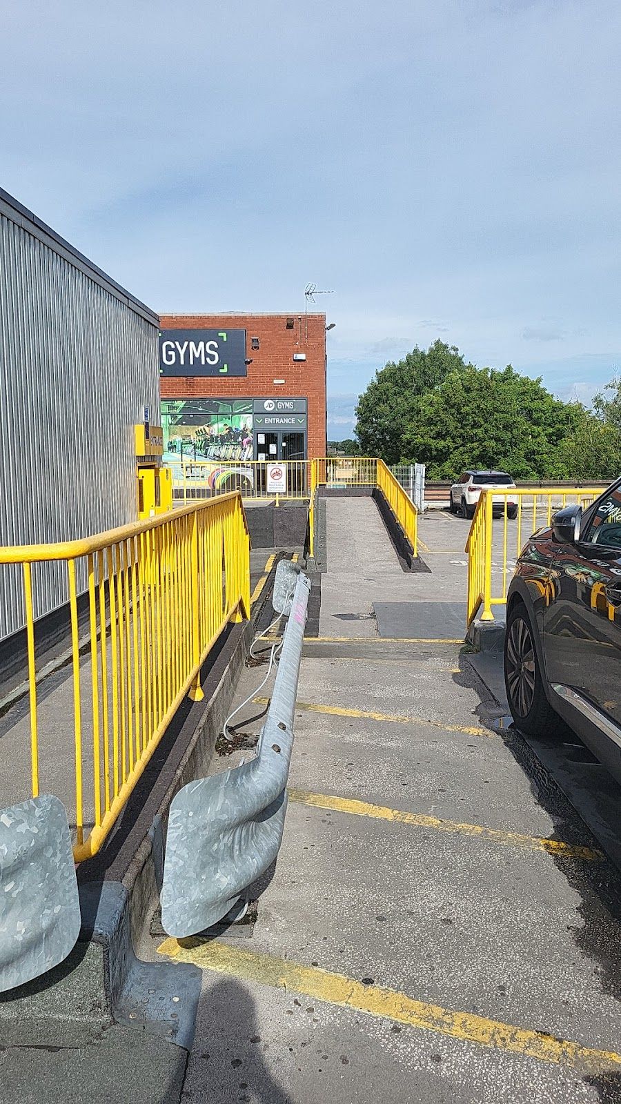 JD Gyms Liverpool Belle Vale - photo 2