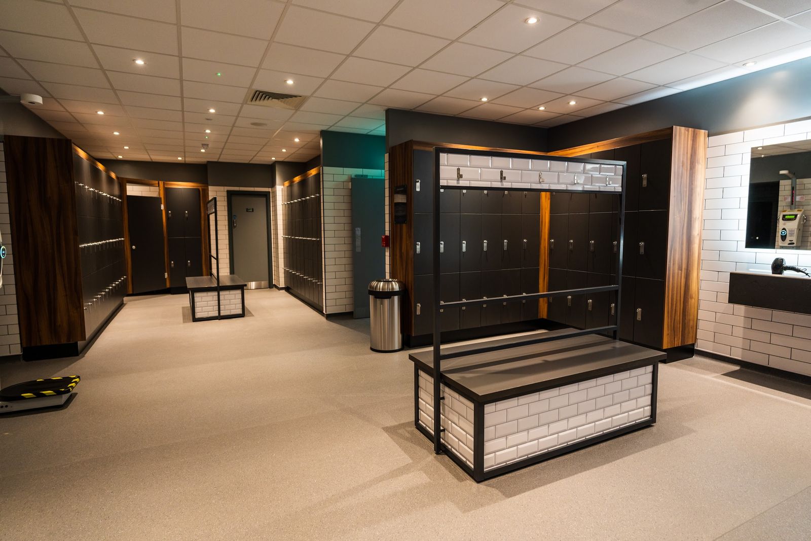 JD Gyms Newcastle-under-Lyme - photo 2