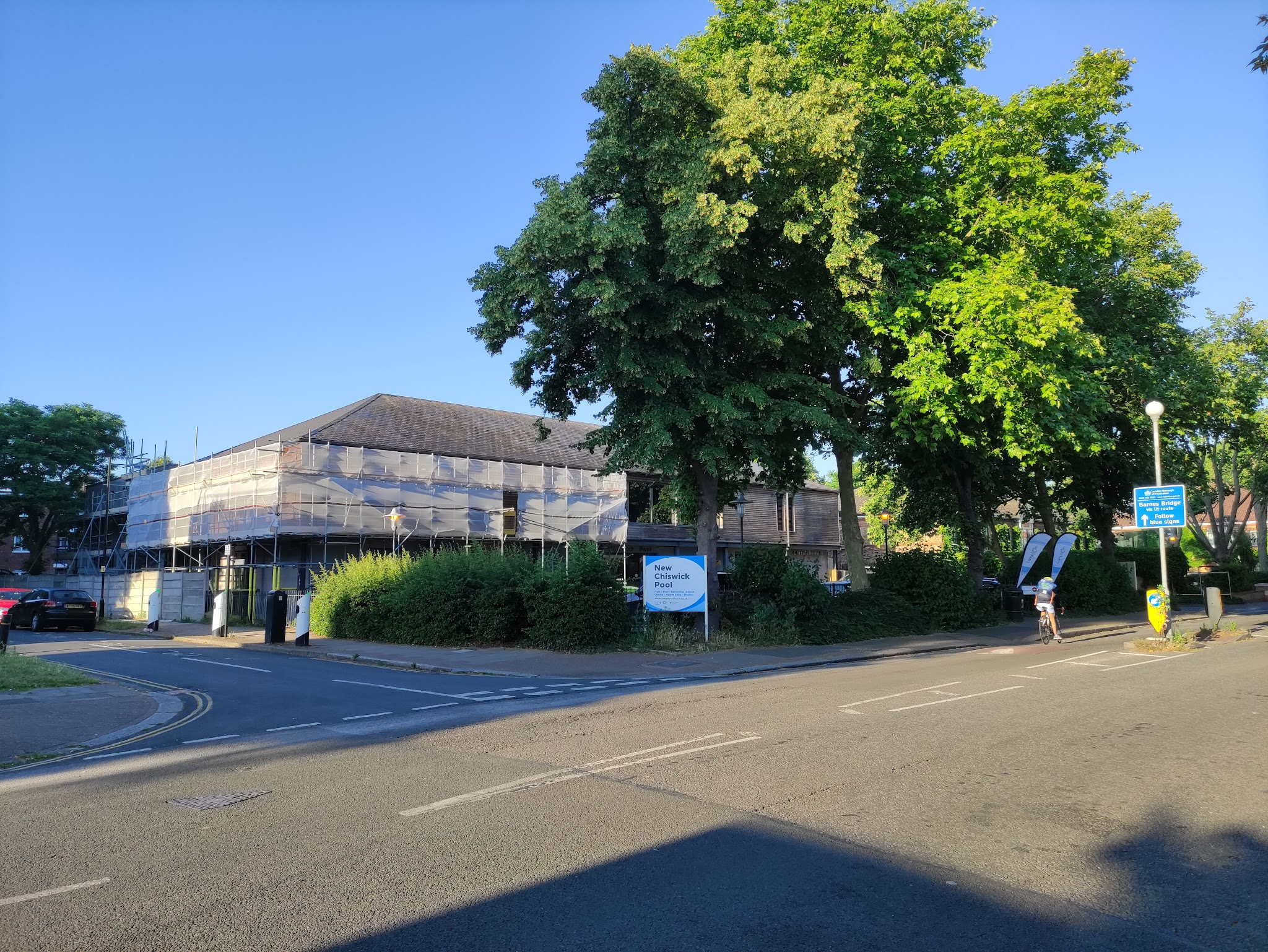 New Chiswick Pool — photo 3