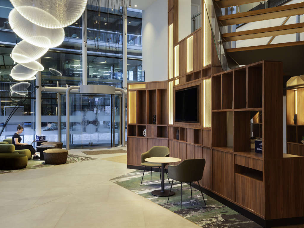 Novotel London Paddington — photo 2