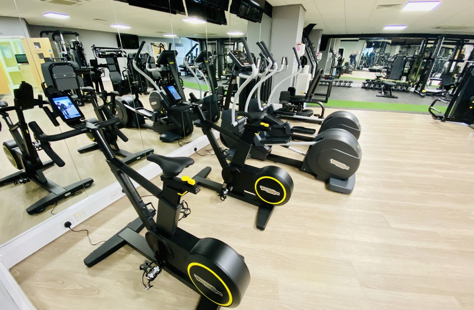 Oakhill Leisure - photo 3