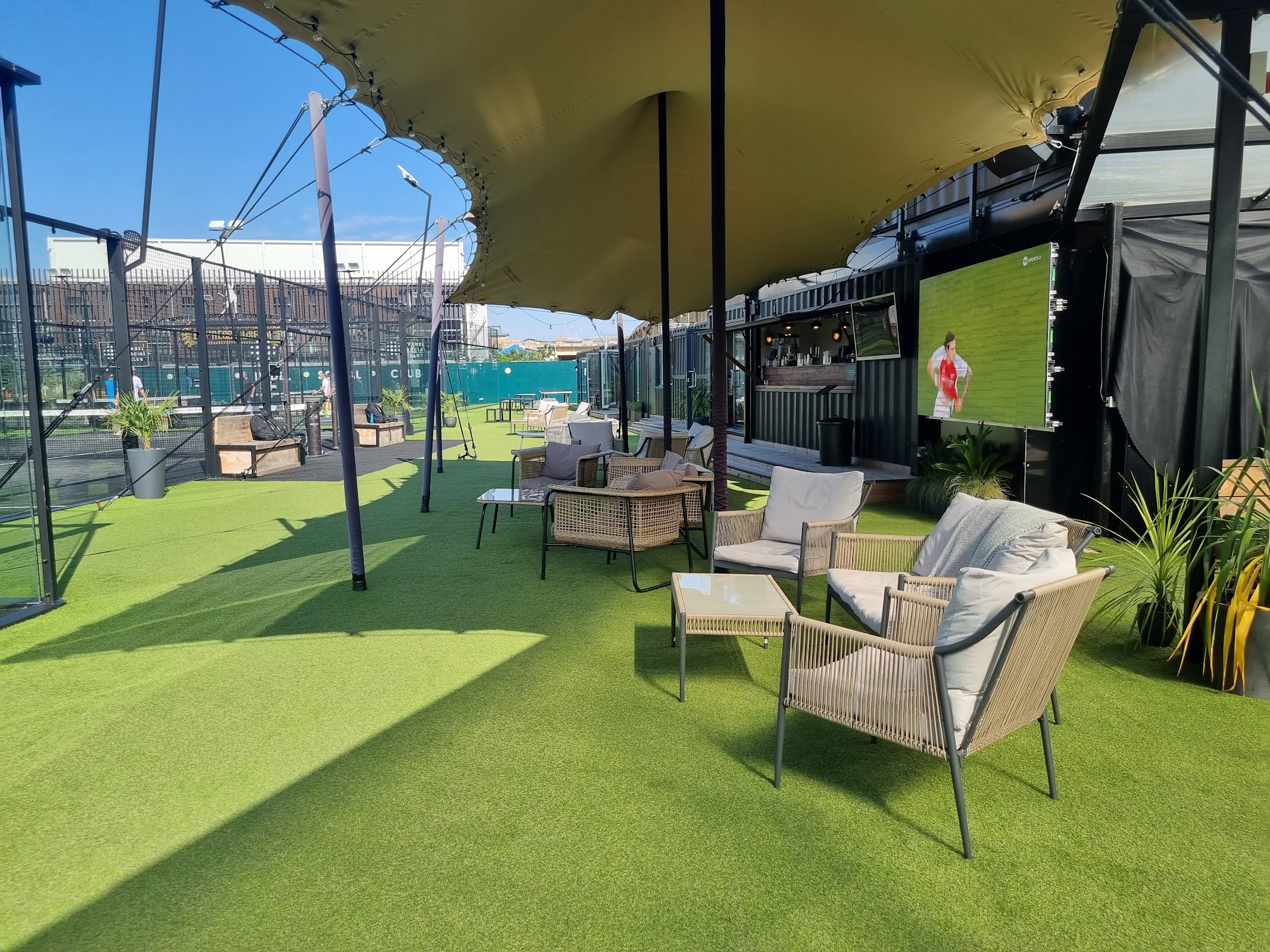 Padel Social Club - Earls Court — photo 1