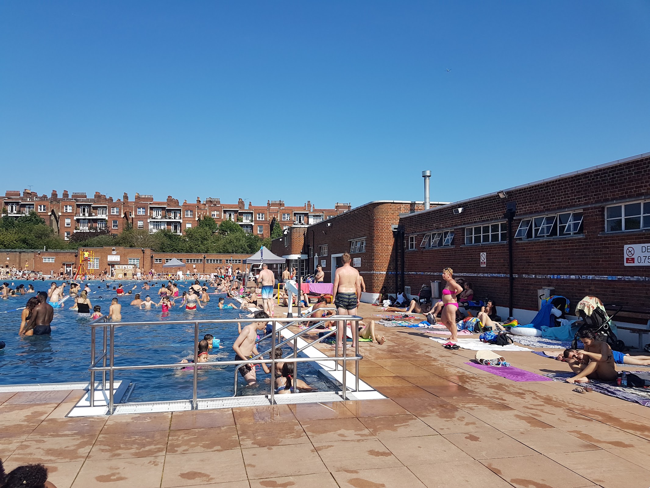 Parliament Hill Fields Lido — photo 2