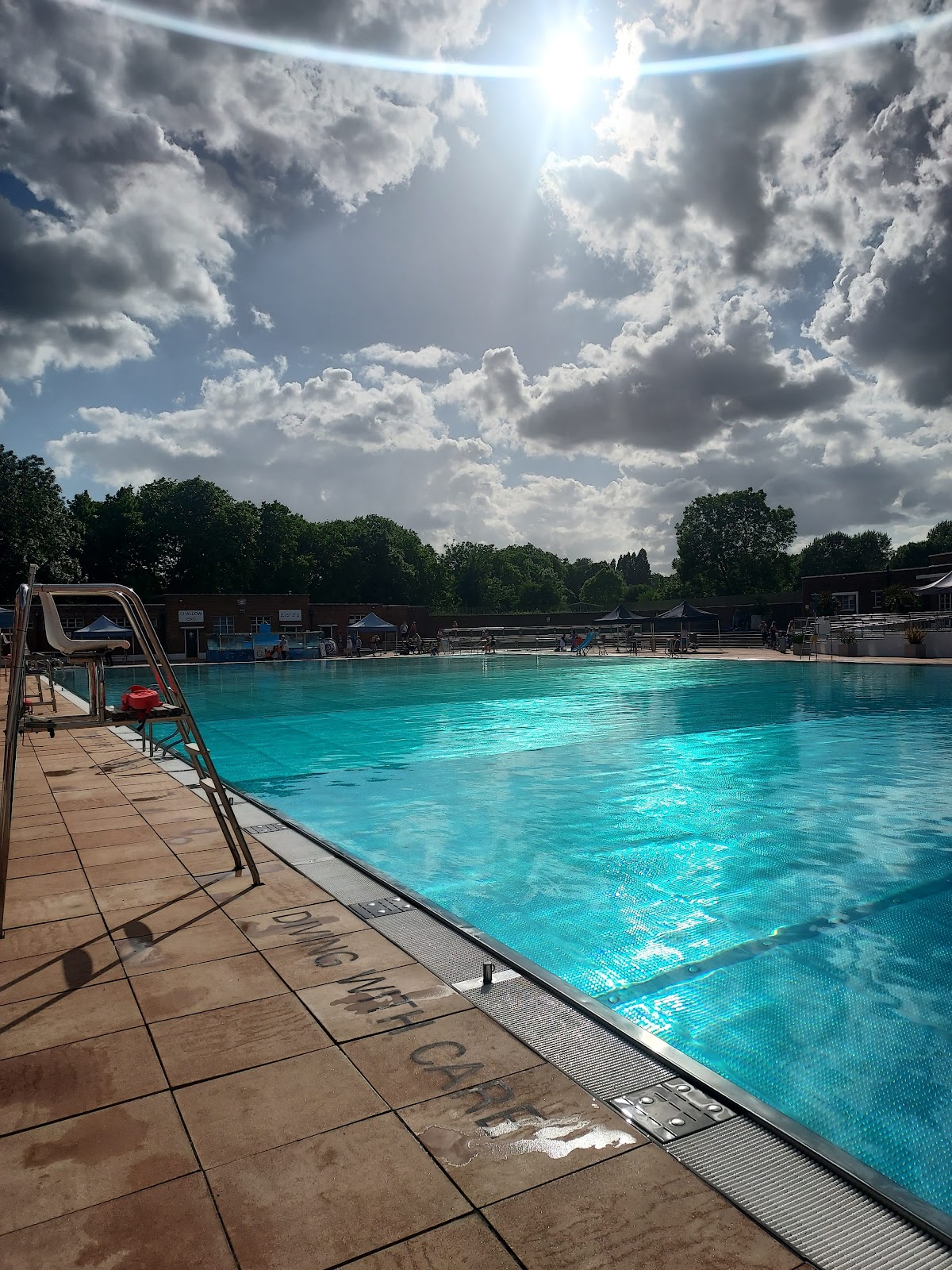 Parliament Hill Fields Lido — photo 3