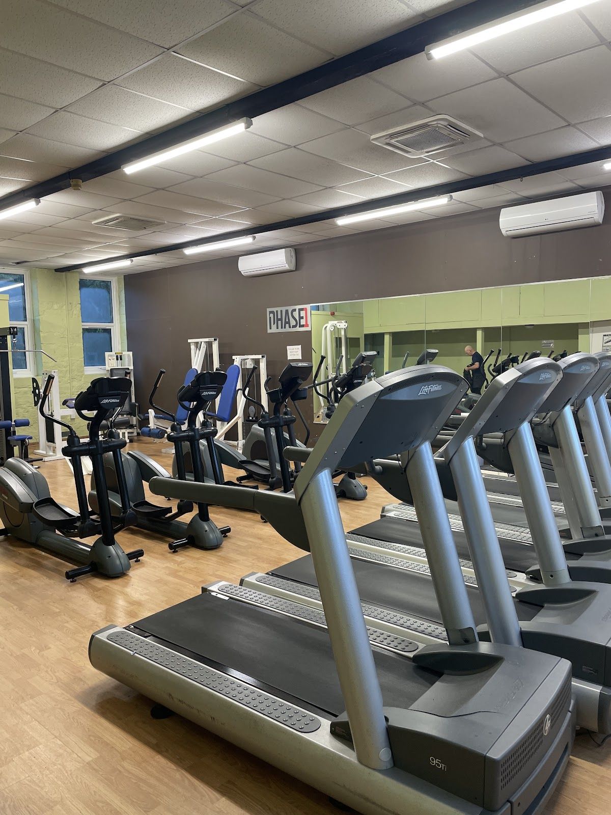 Phase One / TEMPUS Gym - photo 3