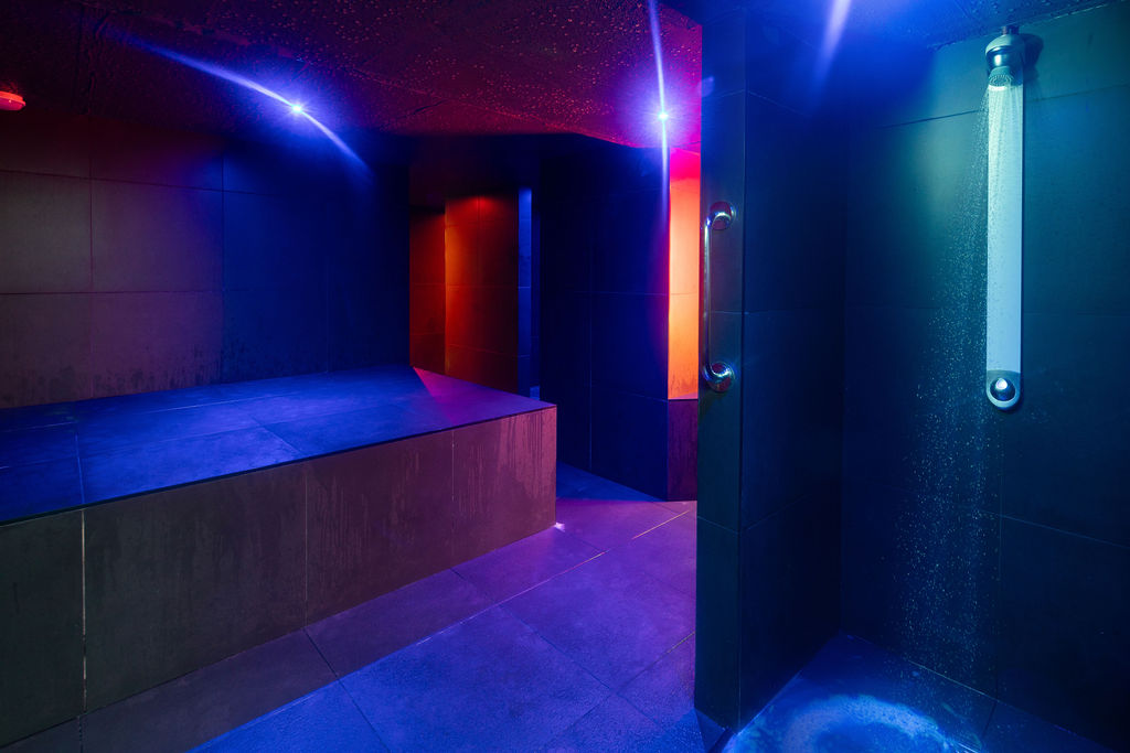 Sauna Sauna Northwich - photo 2