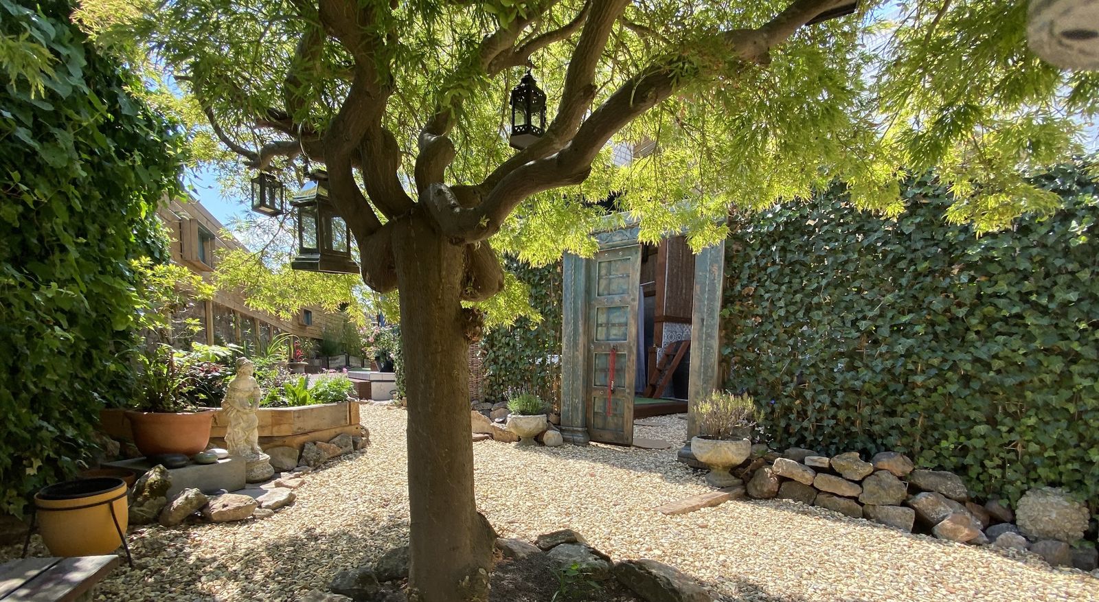 Sensate Spa and Studios - photo 2