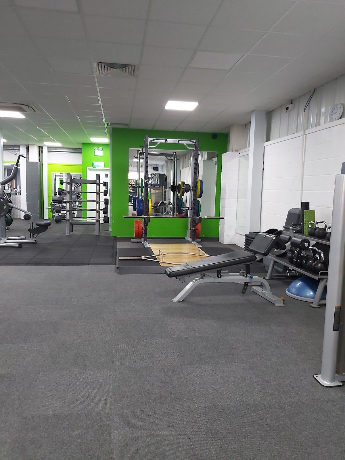 Smartt Gym , Crawley - photo 2