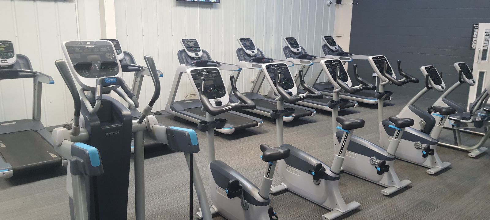 Smartt Gym , Crawley - photo 3