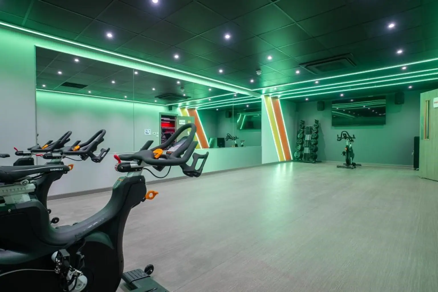 Snap Fitness Addlestone — photo 3
