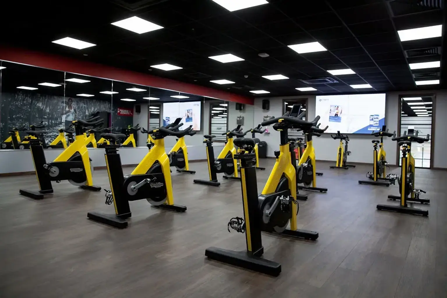 Snap Fitness Bagshot - photo 3