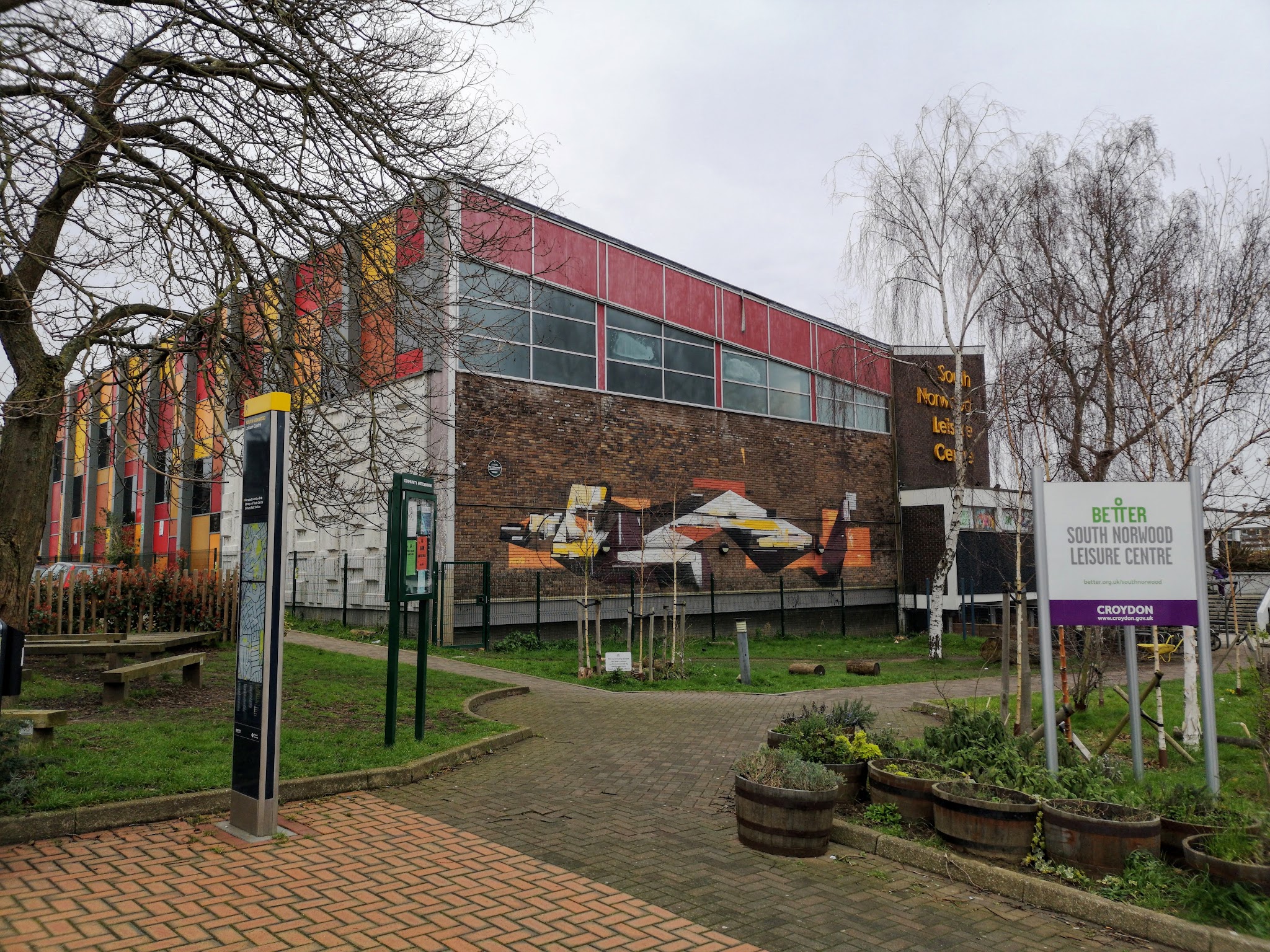 South Norwood Leisure Centre — photo 3