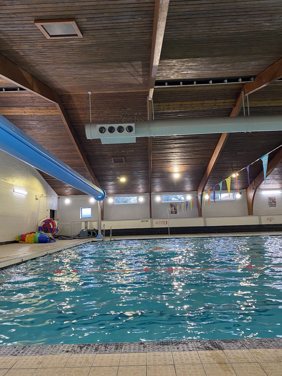 Strood Sports Centre - photo 1