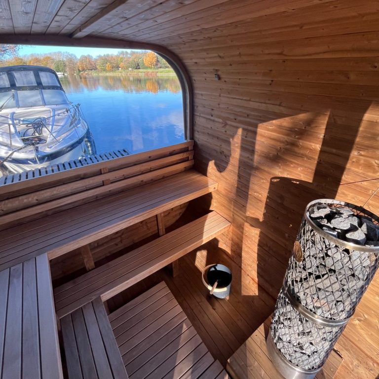 TEMZ Floating Saunas - Hampton Court — photo 1