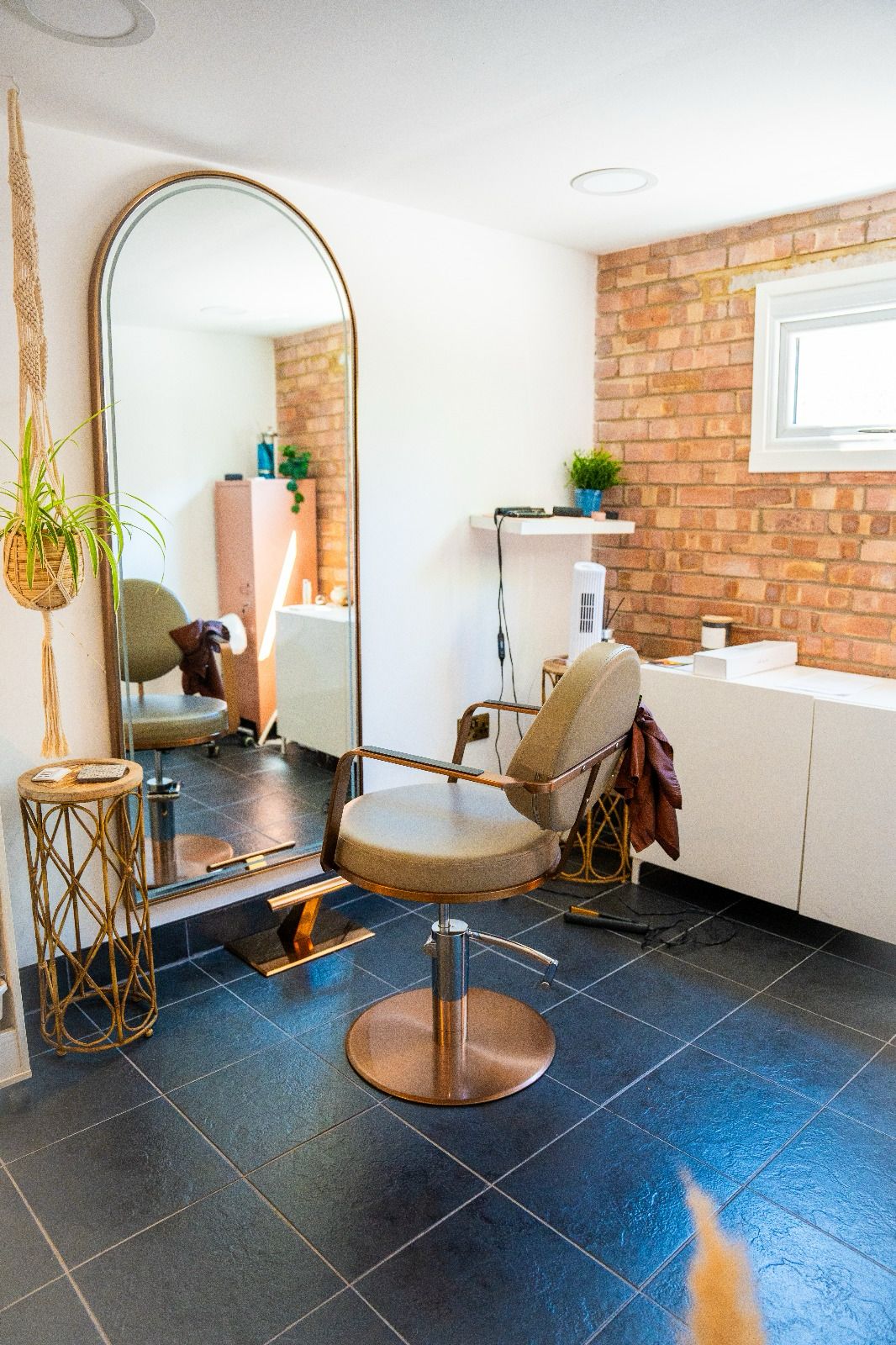 The Bay Beauty & Spa - photo 3