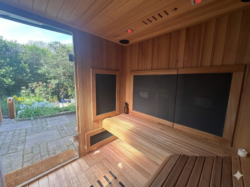 The Sanctuary (Infrared Sauna & Therapy Room Hire) - photo 2