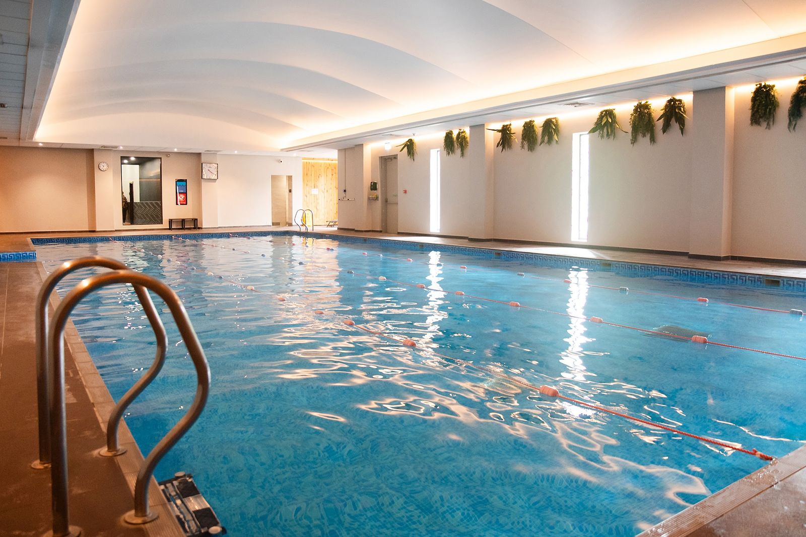 The Thames Club - photo 1