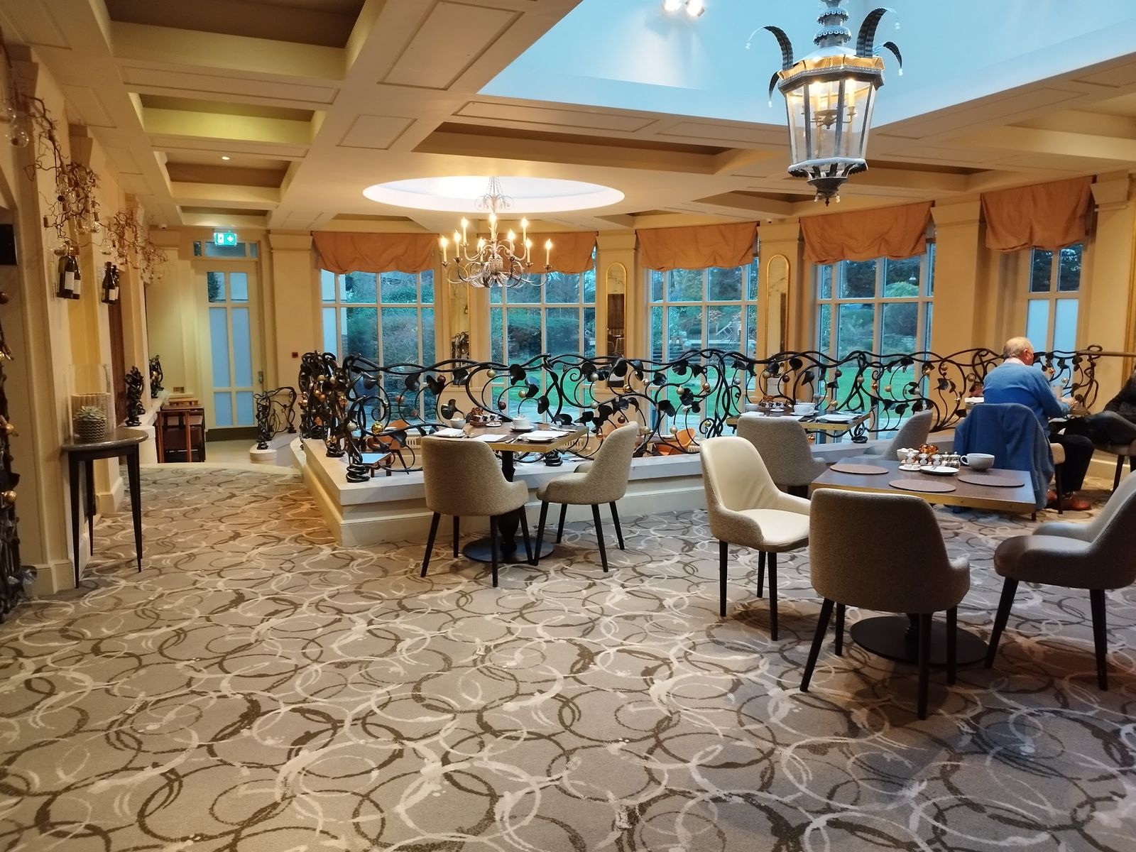 The Vineyard Hotel - photo 2