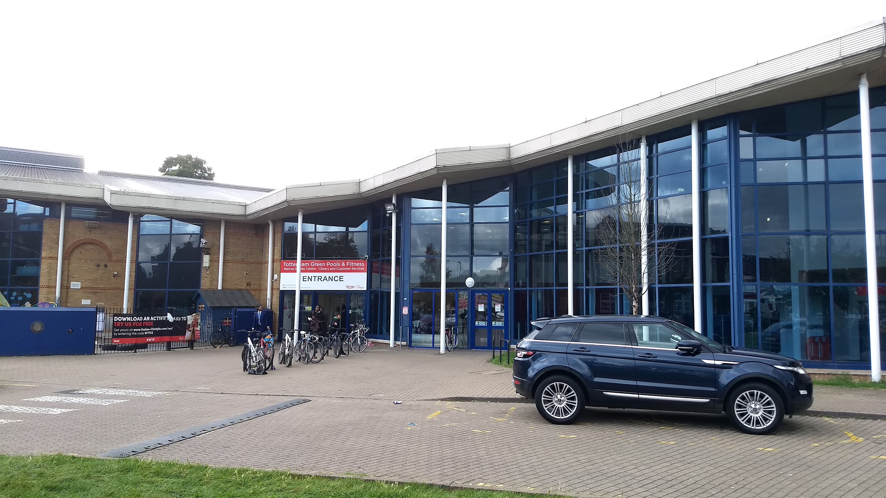 Tottenham Green Leisure Centre — photo 2