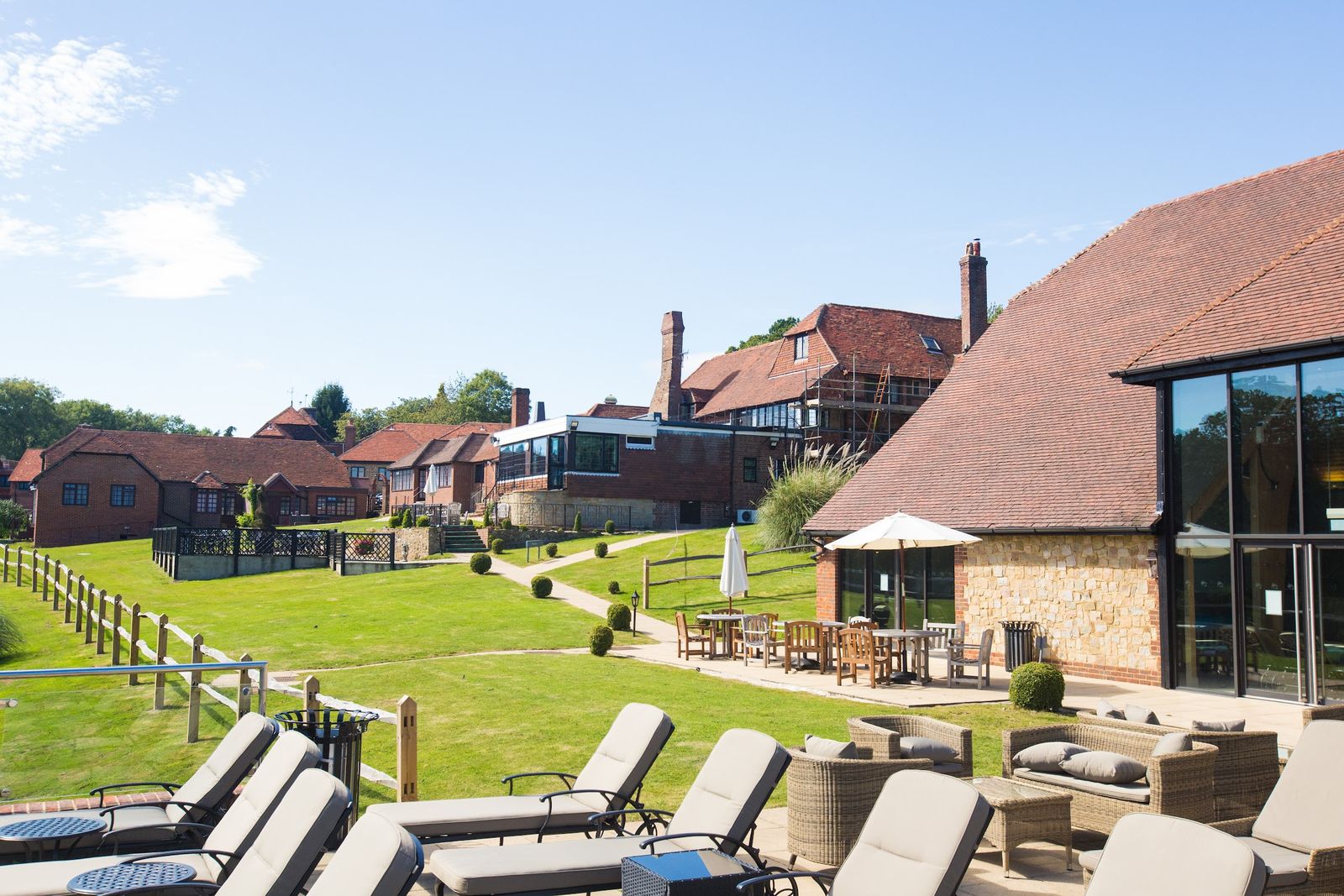 voco Lythe Hill Hotel & Spa by IHG - photo 3
