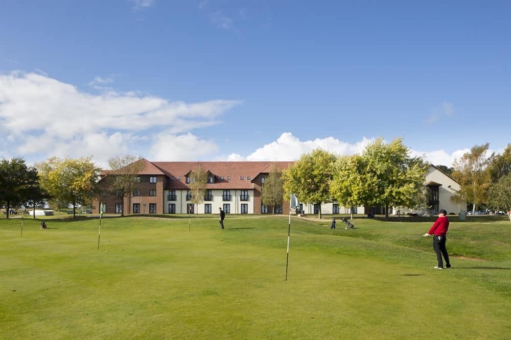 Wokefield Estate Golf Club - photo 3
